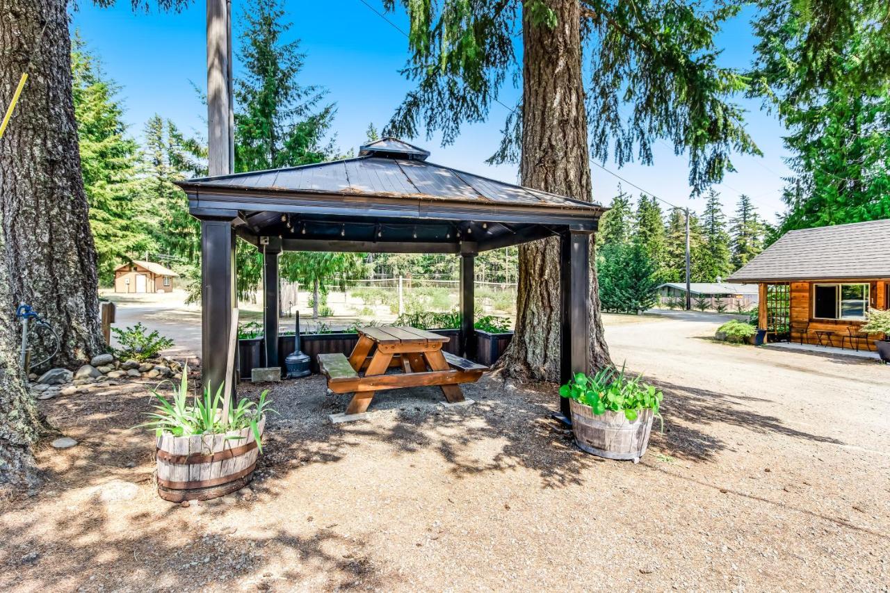 Mount Skokomish Room 3 At Mount Walker Inn Quilcene Exterior foto